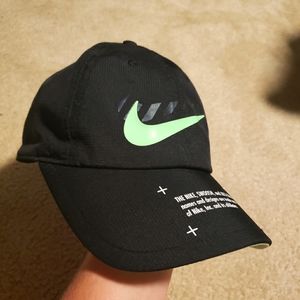 Nike Heritage86 Dri-fit Hat *NEVER WORN*